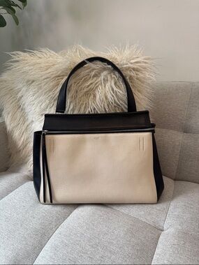 Celine Edge, Phoebe Philo Era logo. 🩷Black and Cream-fits 12x9 laptop!
(Large)